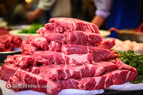 集市肉摊上的鲜肉